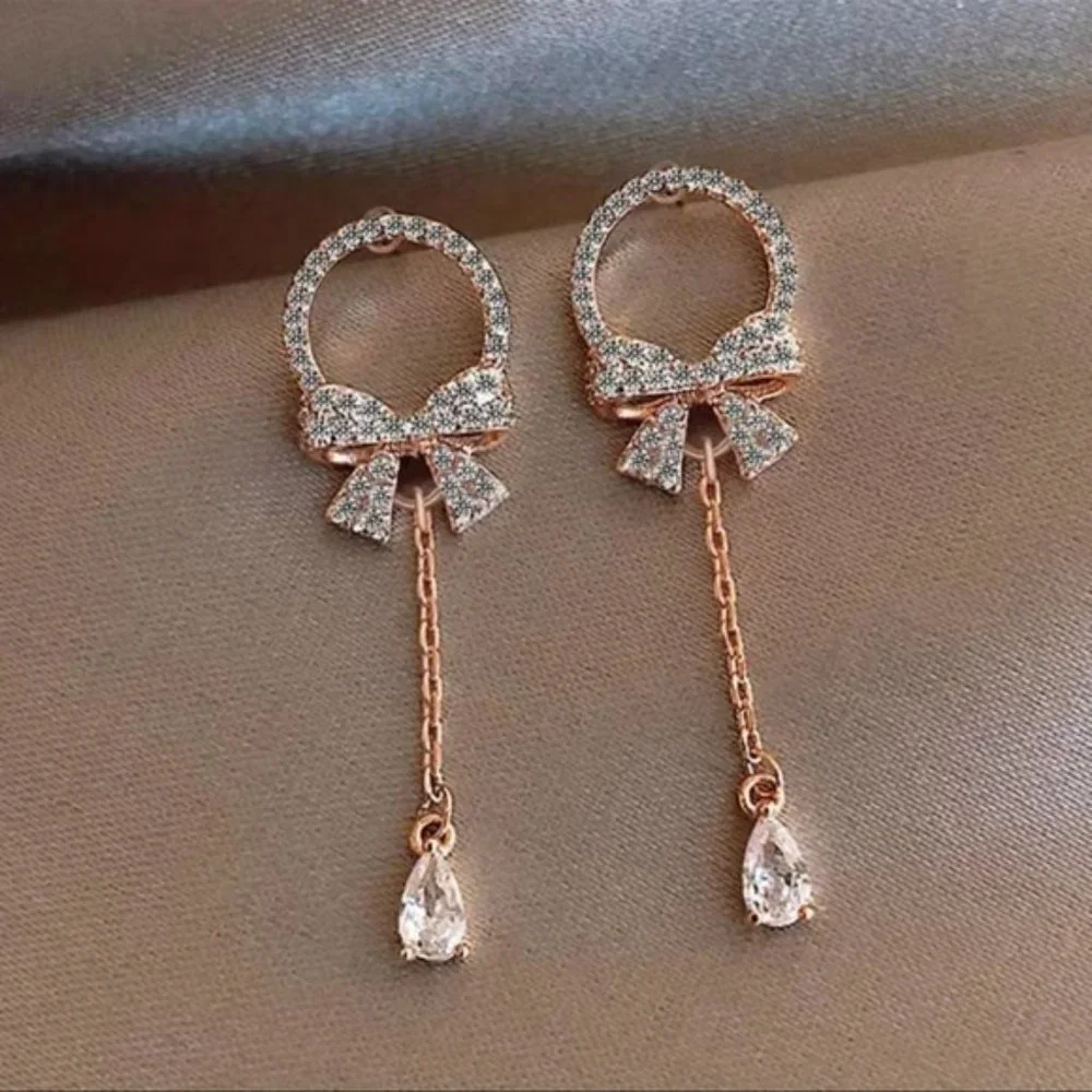 Elegant Bow Water Drop Pendant Stud Earrings - Picture 5 of 7